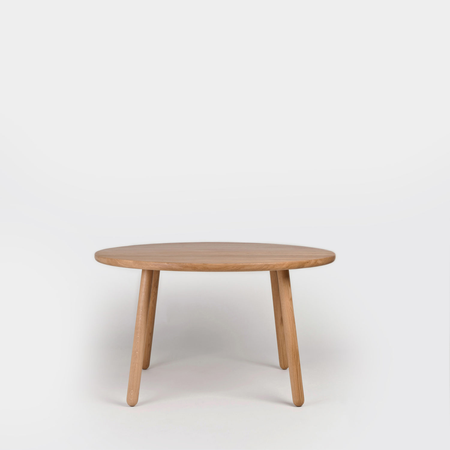 Round oak or lacquered ash dining table 1.3m or 1.6m