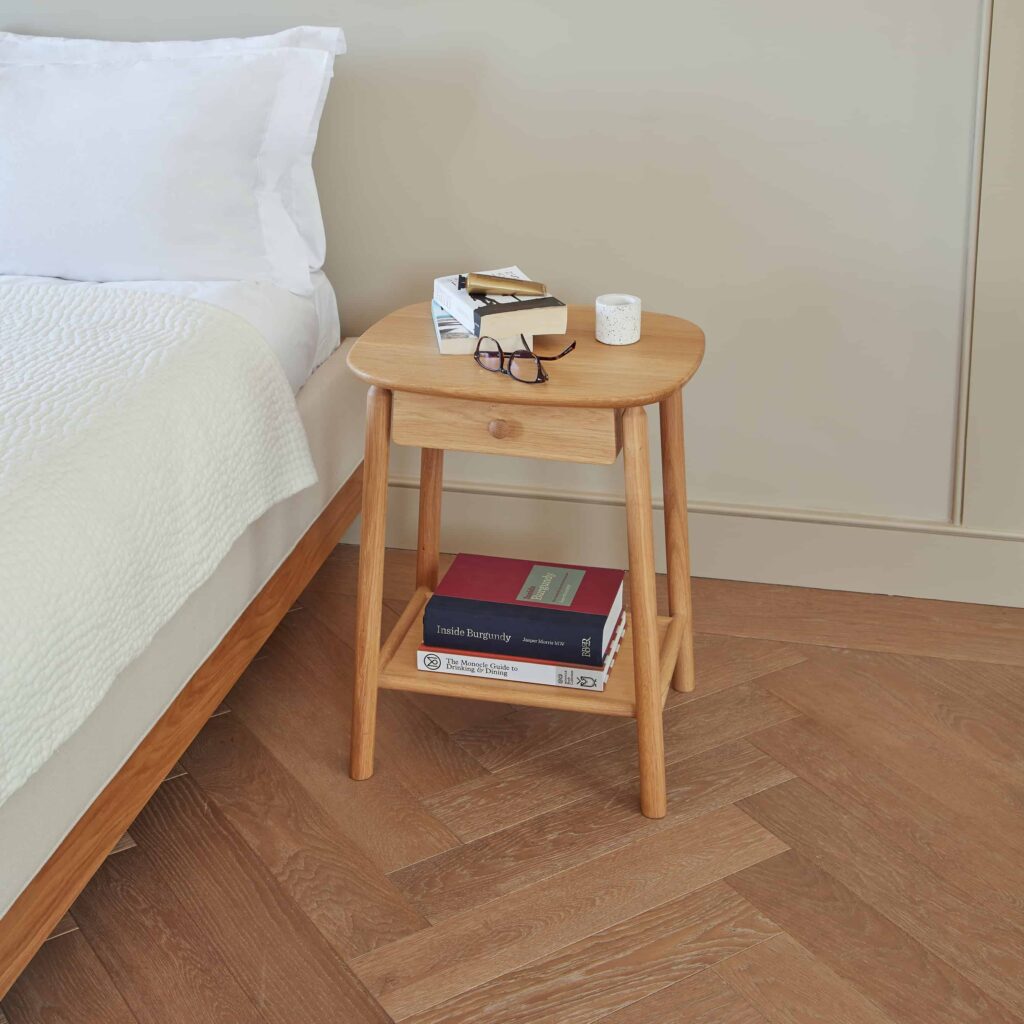 Hardy Side Table with drawer
